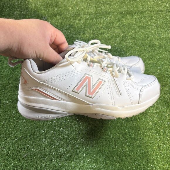 Womens New Balance 608 V5 White Pink cross trainer for women’s size 8.5 D - Picture 1 of 6